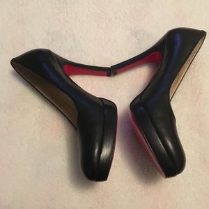 Free Shipping . 💃❤️👠